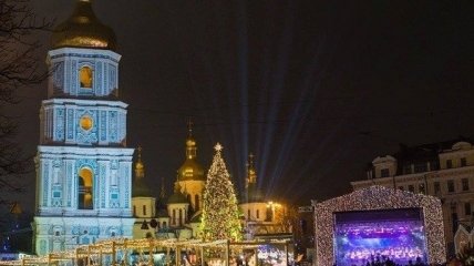 Новогодний Киев: Новый год между двумя колокольнями