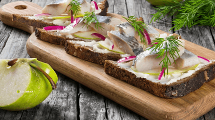 Закуска з оселедцем: оригінальний рецепт до новорічних свят