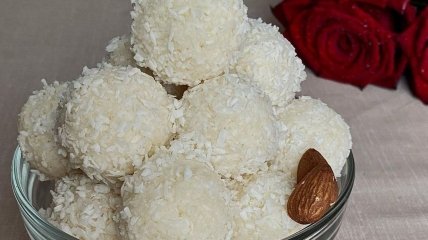 Рецепт кокосових цукерок як "Рафаелло"