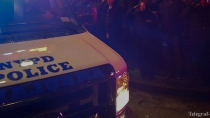 Неизвестные расстреляли двух полицейских в Нью-Йорке