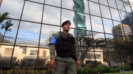 Полиция обыскала офисы Mossack Fonseca в Панаме
