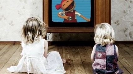 Лишний вес у ребенка: связан ли он с просмотром телевизора