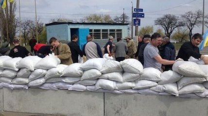 На въездах в Николаев установили блокпосты