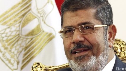 Египет: Мухаммед Мурси помещен под домашний арест
