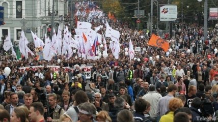 Порядок на Марше миллионов в Москве "подстраховывают" водометами