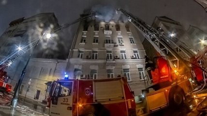Масштабный пожар в центре Москвы: количество погибших возросло до восьми 