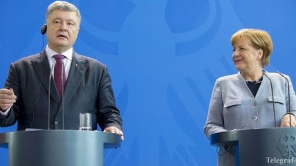 Меркель намерена продолжить усилия для восстановления суверенитета Украины