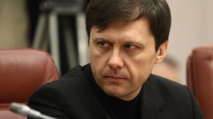 Нардепы получили проект постановления об увольнении Шевченко
