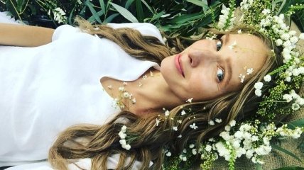 Катя Осадчая в венке из цветов показала, как отгуляла Ивана Купала 2018 