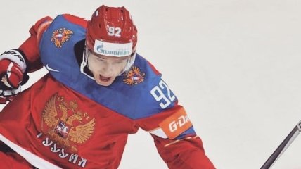 Российский хоккеист угодил в скандал из-за видео с белым порошком