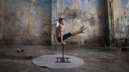 Интересные снимки, как кубинские дети обучаются цирковому искусству (Фото)  