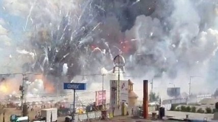 Взрыв пиротехники на рынке в Мексике закончился трагедией