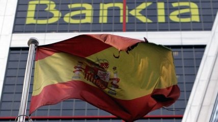 Испания рассчитывает выйти из кризиса своими силами 