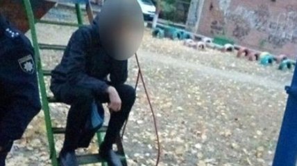 В Херсоне на детской площадке подросток устроил стрельбу