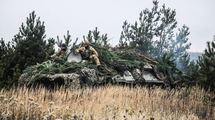 Минобороны: ДРГ оккупантов проникают в "серую зону" и минируют территорию