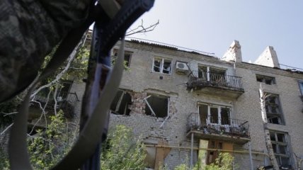 Штаб: Боевики продолжают обстрелы, горячее всего на донецком направлении