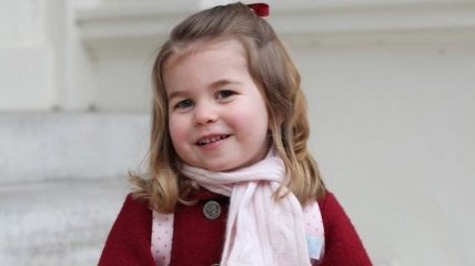 Дочь принца Уильяма и Кейт Миддлтон впервые посетила детский сад