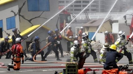 В Японии 10 человек пострадали во время пожарных учений