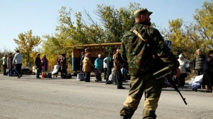 Под видом обысков боевики "ЛНР" из ФСБ  грабят граждан