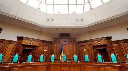 Нардепы проголосовали за ликвидацию монополии работы адвокатов