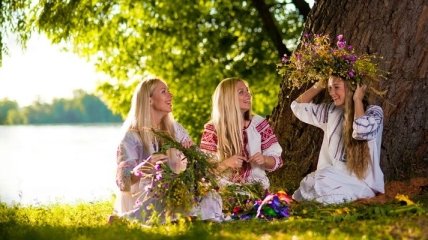 Троица 2015: лучшие СМС-поздравления в стихах