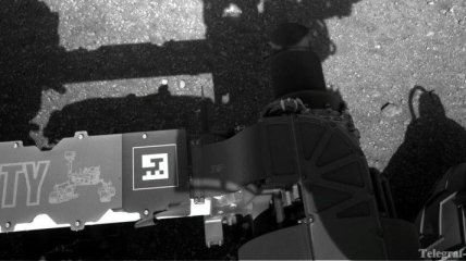 "Кьюриосити" сфотографировал "таинственную марсианскую луну"