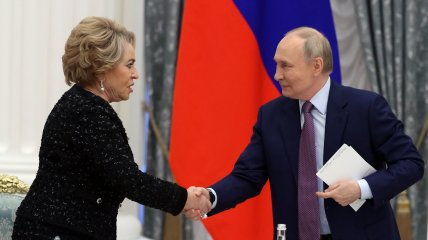 Валентина Матвиенко стала верной соратницей Путина и сделала карьеру в российской политике