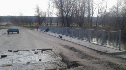 На Луганщине открыли отремонтированный мост через Айдар
