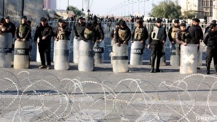 В Багдаде во время столкновений с демонстрантами погиб полицейский