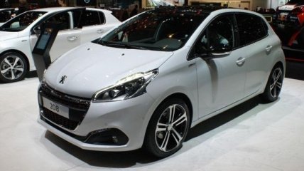 Peugeot презентовала обновленный 208