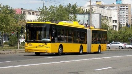 В киевском общественном транспорте проезд можно оплатить е-билетом