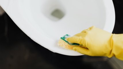 Как очистить унитаз от налета - лайфхак