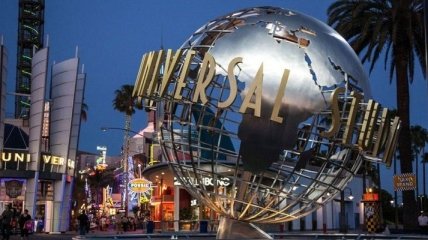 Карантин в парках Universal Studios продлили