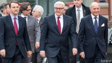Польша, Франция и Германия призвали Москву и Киев к диалогу