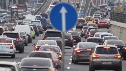 Депутаты приняли закон про "письма счастья" для водителей-нарушителей