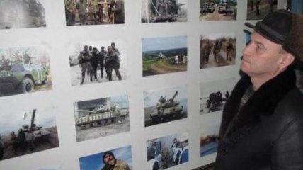 В Харькове открылась выставка "Донбасс в огне"