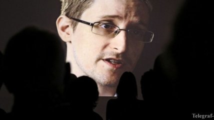 Не понравилось в России: Сноуден просит у Макрона убежище