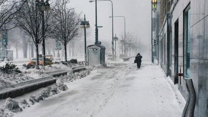 У Чикаго США через раптовий снігопад зіткнулися близько 60 машин (Відео)