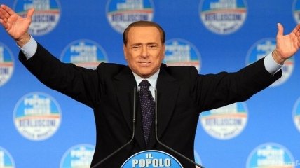 Берлускони хочет расследовать назначение Монти премьером