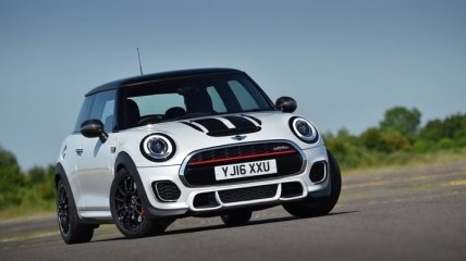 Трековый MINI Cooper JCW Challenge (Фото)