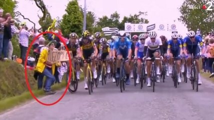 Стала известна судьба болельщицы, спровоцировавшей массовый завал велогонщиков на "Тур де Франс" (видео)