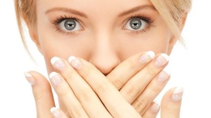 Неприятный запах изо рта по утрам: как избавиться раз и навсегда