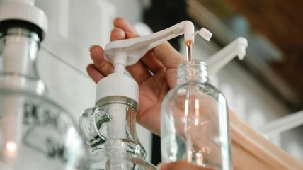 Смесь эффективна не только от липких загрязнений