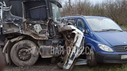 Водієві та ймовірним пасажирам білого автомобіля не позаздриш