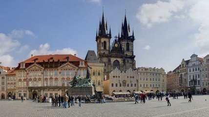 В Праге празднуют 70-летие Пражского восстания и окончания войны