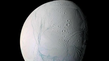 Ученые предполагают, что на одном из спутников Сатурна может быть жизнь