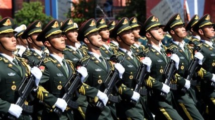 На Западе сравнили военный потенциал Китая и России