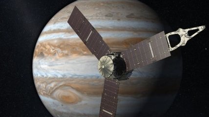 Миссию зонда Juno на орбите Юпитера решили продлить 