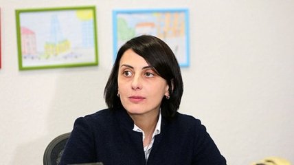 Найем: Деканоидзе ушла с должности в связи с политическим давлением
