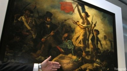 В Лувре посетительница расписала маркером картину Делакруа